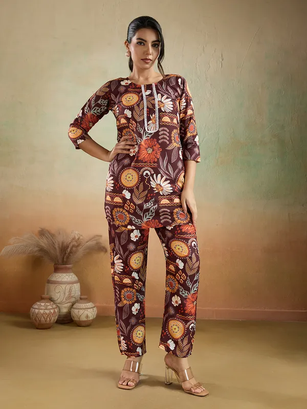 Brown_Cotton_Blend_Tata_Kurta_Set_For_Women