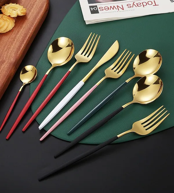 4_Pcs_Green_&_Gold_Stainless_Steel_Silverware_Set
