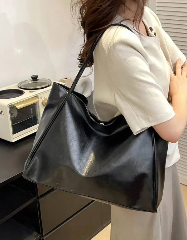 Black_Large_Retro_Design_Shoulder_Tote_Bag