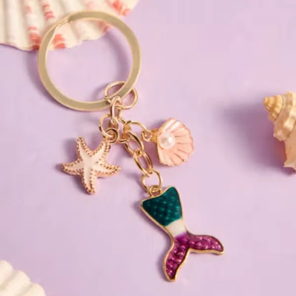 Keychain_Red_Fishtail