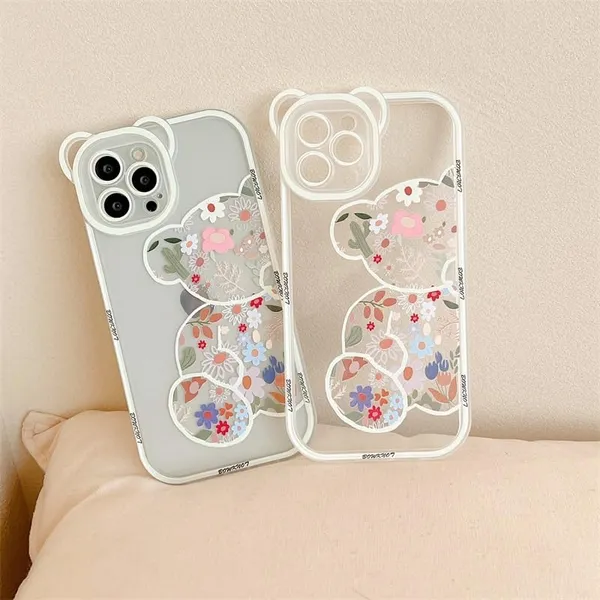White_Bear_Chain_Case_Thermoplastic_Polyurethane_For_Iphone_13