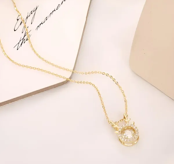 Platinum_Deer_Twinkling_Pendant_Platinum_Jewellery_Set_For_Women