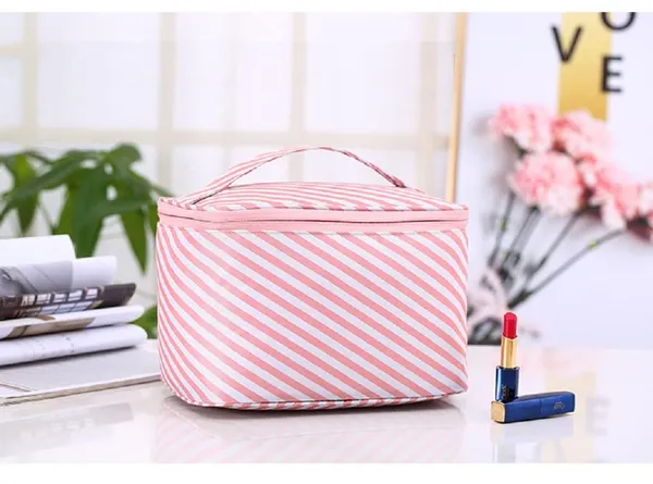 Pink_Pattern_Waterproof_Polyester_Travel_Bag