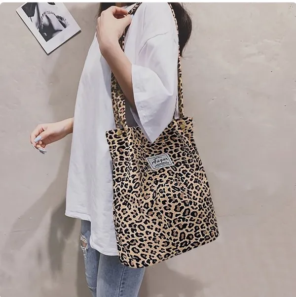 Leopard_Retro_Canvas_Tote_Bag