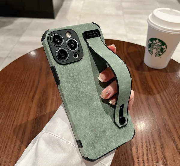Green_Case_With_Strap_Thermoplastic_Polyurethane_For_Iphone_14