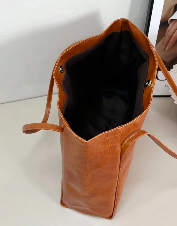 Brown_Large_Retro_Design_Shoulder_Tote_Bag