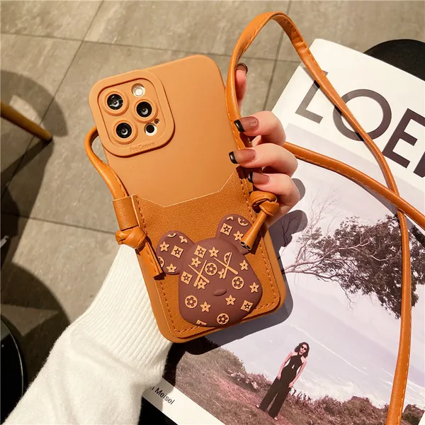 Bear_Shoulder_Strap_Case_Thermoplastic_Polyurethane_For_Iphone_13