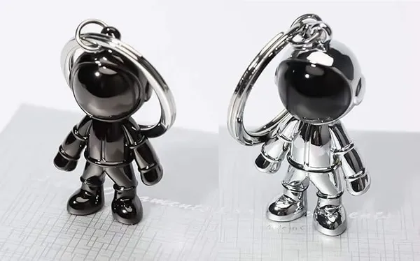 2_Pack_Silver_&_Black_Astronaut_Car_Keychain