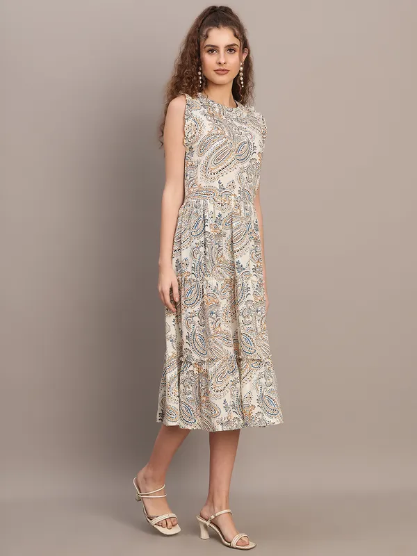 Beige_Paisley_Tiered_Midi_Dress