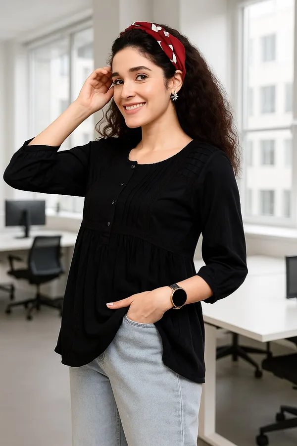 TOP_with_lace_detailing_BLACK_RAYON