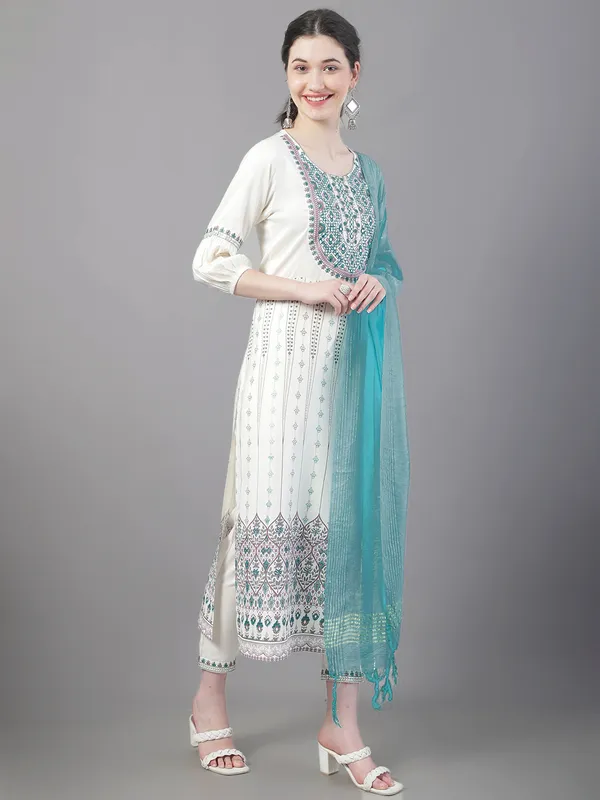 Hand_Embroidered_Printed_Kurta_Set
