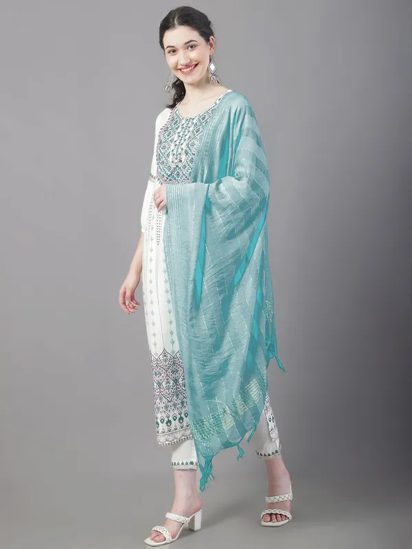 Hand_Embroidered_Printed_Kurta_Set