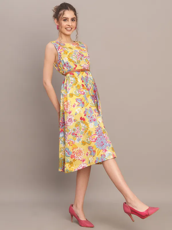 Yellow_Bloom_Belted_Midi_Dress