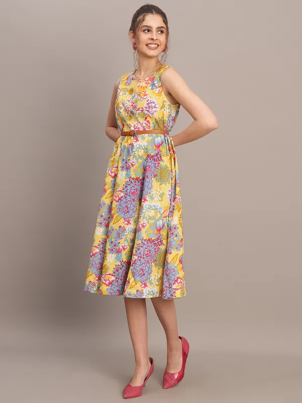 Yellow_Bloom_Belted_Midi_Dress