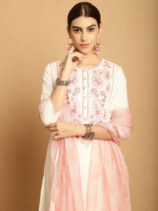 Off_White_Viscose_Rayon_Women's_Set