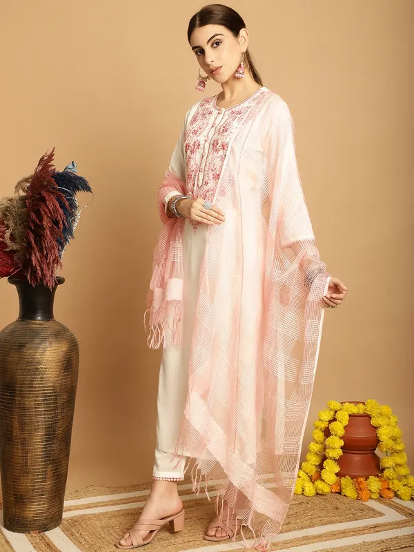 Off_White_Viscose_Rayon_Women's_Set