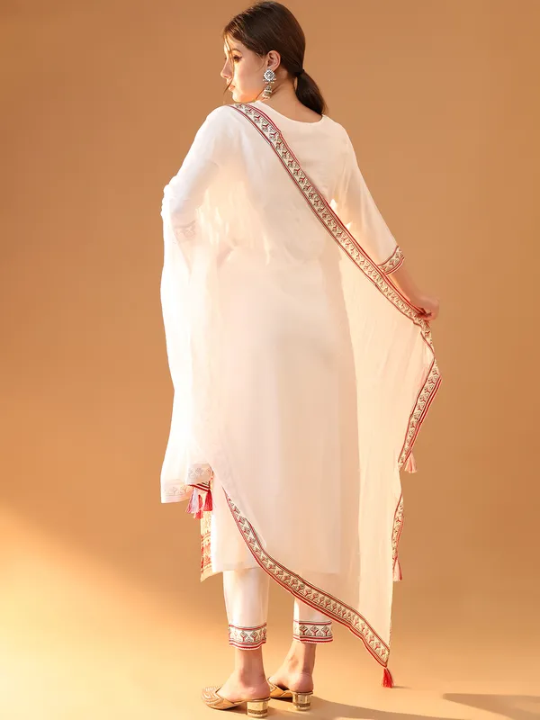 White_Viscose_Rayon_Kurta_Trouser_Set