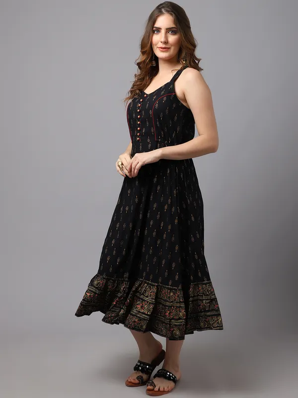 Black_Premium_Viscose_Rayon_Sleeveless_Dress_For_Women