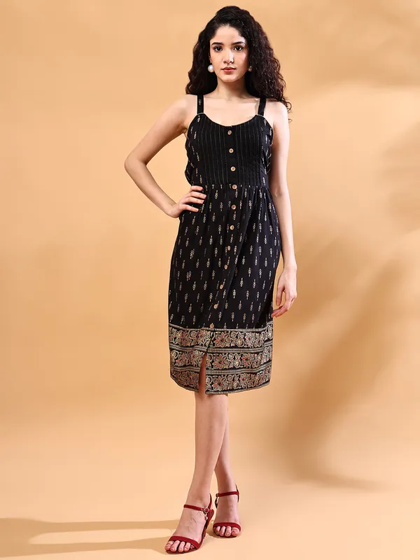Black_Premium_Viscose_Rayon_Sleeveless_Dress_For_Women