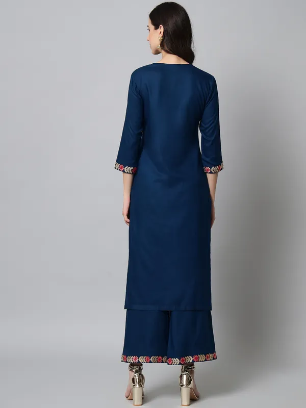 Teal_Premium_Viscose_Rayon_Three_Fourth_Sleeves_Kurta_Set_For_Women