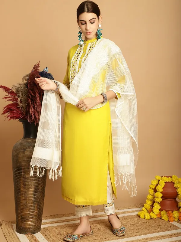 Yellow_Chanderi_Women's_Set