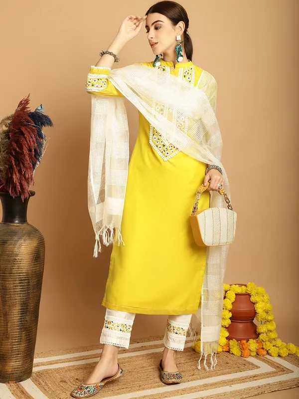 Yellow_Chanderi_Women's_Set