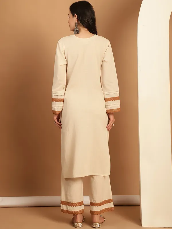 Beige_Premium_Cotton_Three_Fourth_Sleeves_Kurta_Set_For_Women