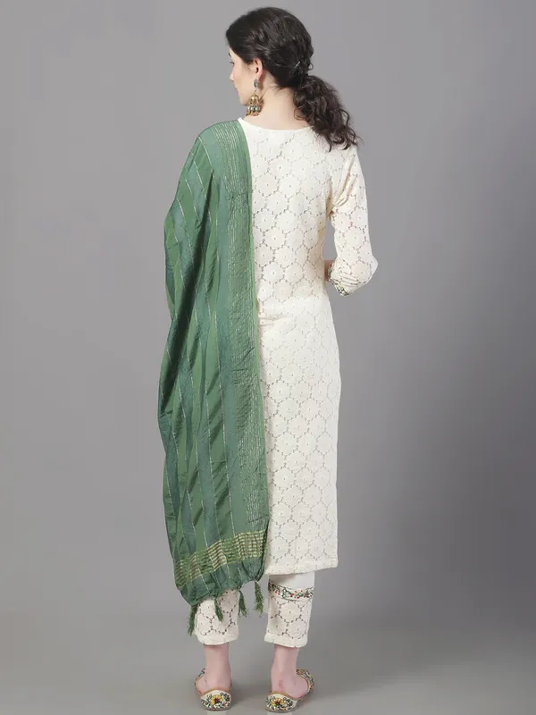 Beige_Premium_Cotton_Three_Fourth_Sleeves_Kurta_Set_For_Women