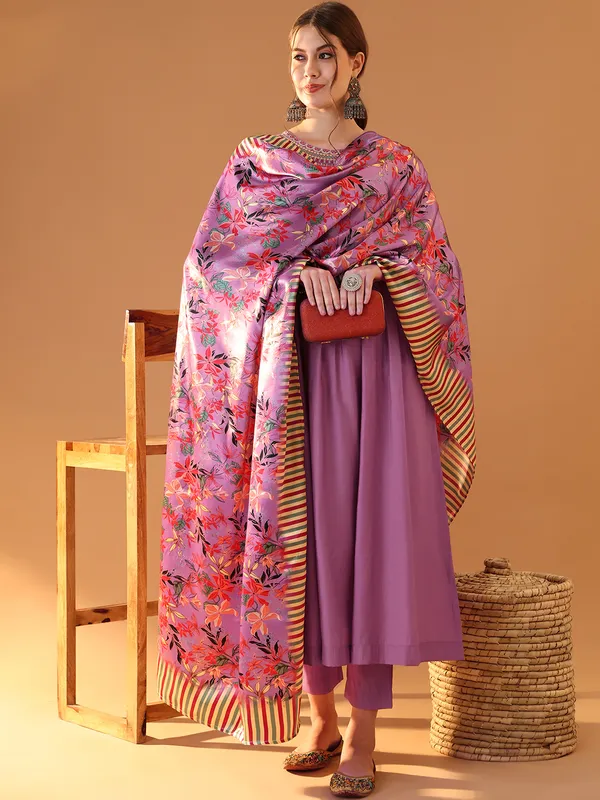 Pink_Premium_Chanderi_Full_Sleeves_Kurta_Set_For_Women