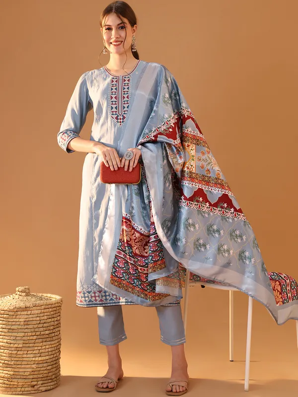 Blue_Premium_Chanderi_Three_Fourth_Sleeves_Kurta_Set_For_Women