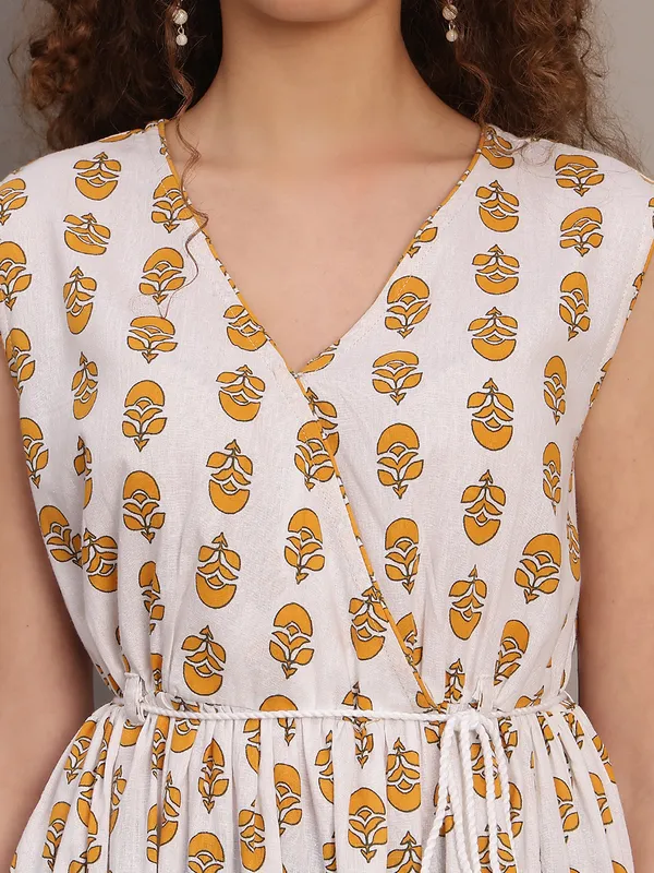 Mustard_Motif_Wrap_Midi_Dress