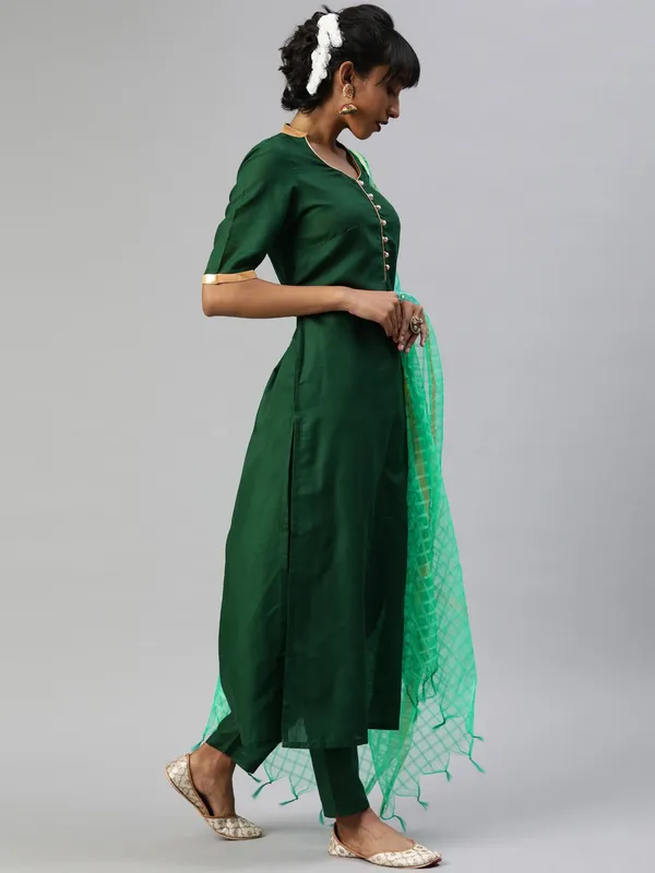Tulsattva_kurta_set