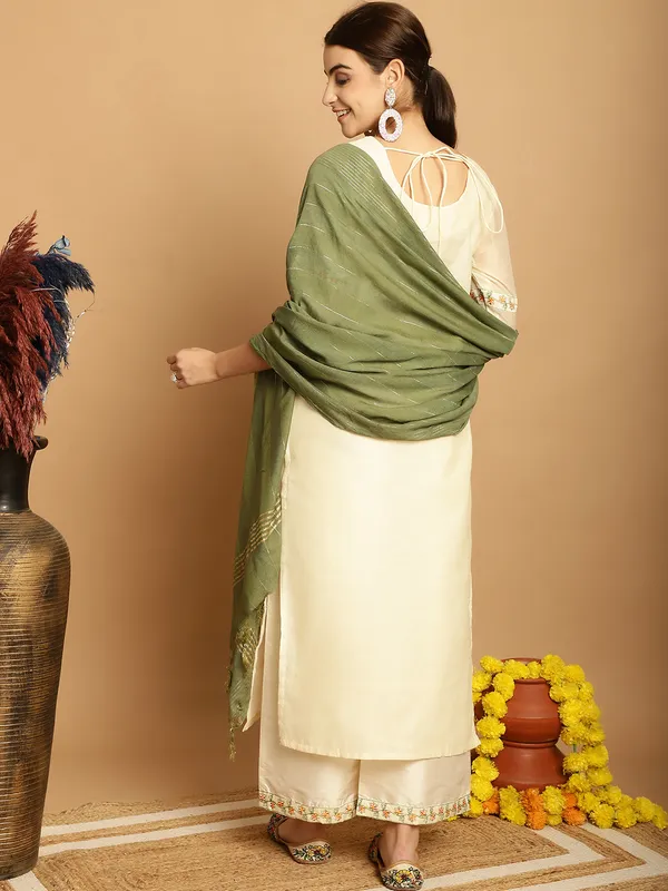 Kurta_With_Palazzo_&_Dupatta