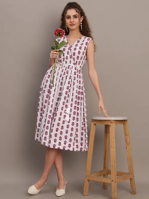Blush_Leaf_Print_Wrap_Midi_Dress