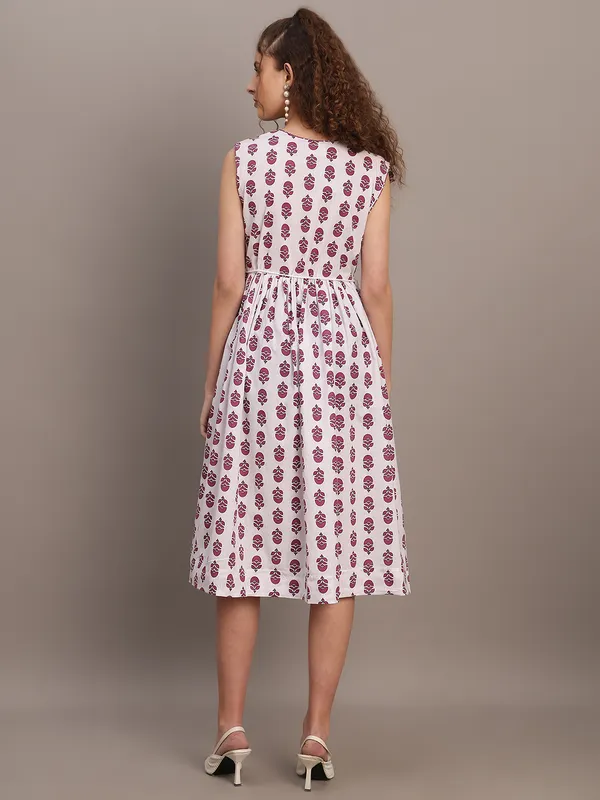 Blush_Leaf_Print_Wrap_Midi_Dress