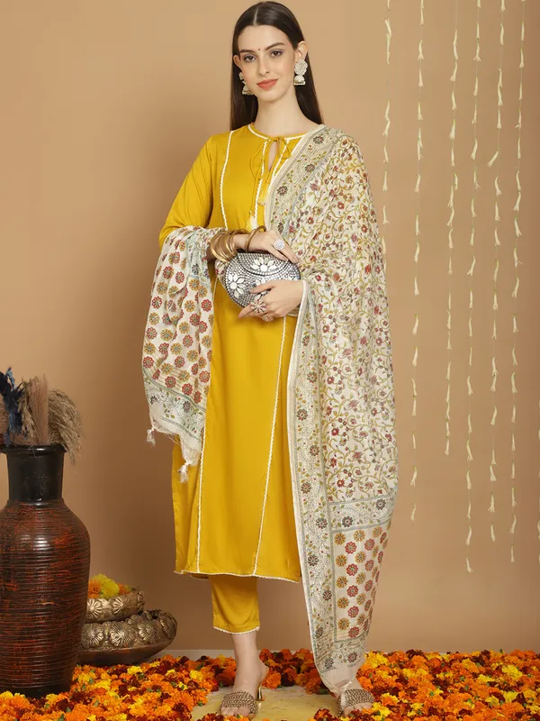 Mustard_Viscose_Rayon_Women's_Kurta_Set