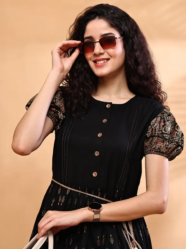Black_Premium_Viscose_Rayon_Half_Sleeves_Dress_For_Women