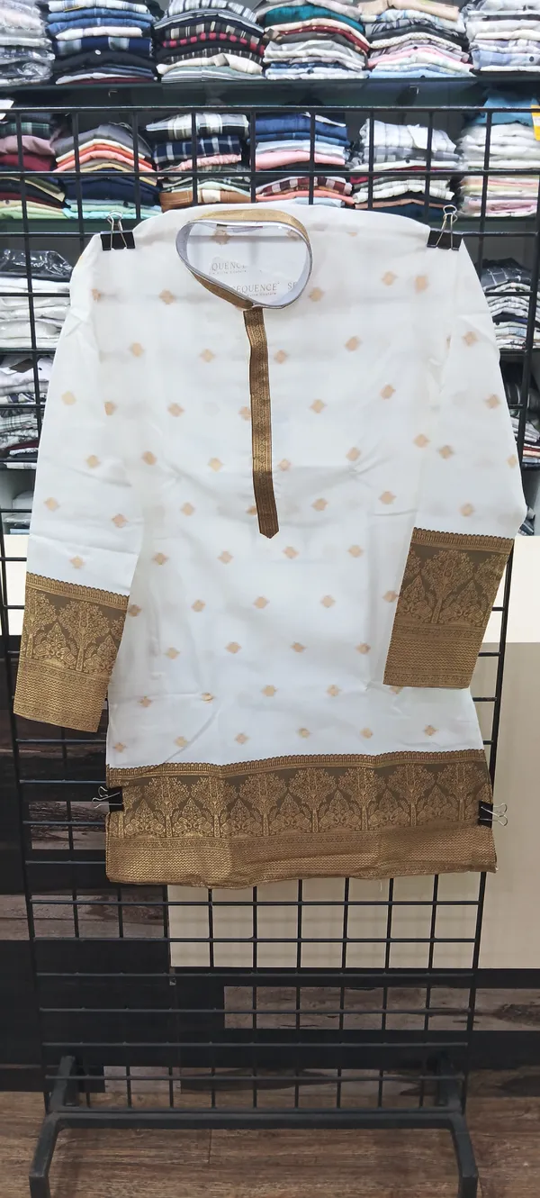 Mens_Off_White_kurta_with_Olive_zari_border