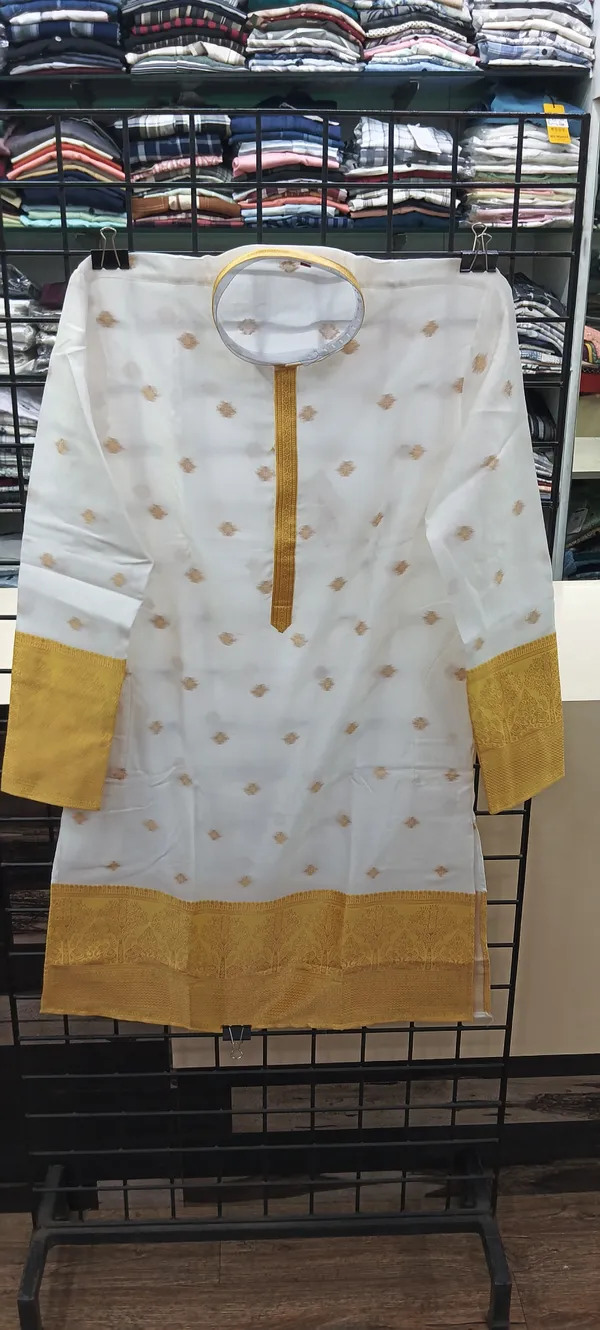 Mens_Off_White_kurta_with_Yellow_zari_border