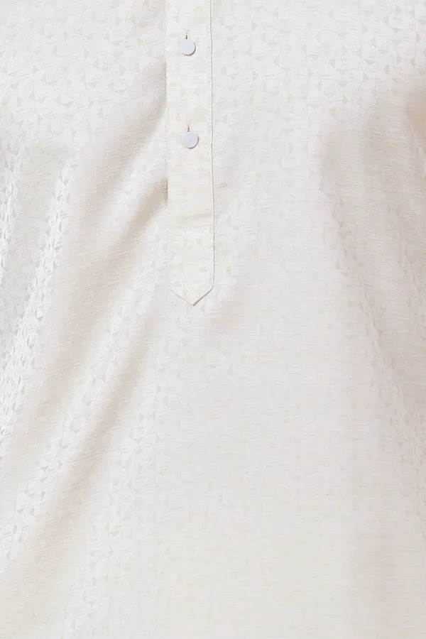 Kurta_Jacquard_Triangle