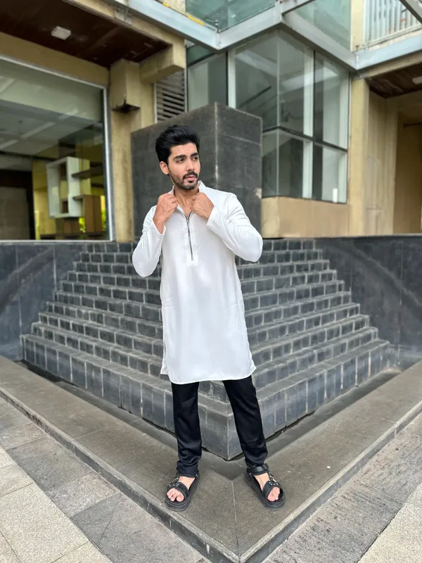 Zip_White_Kurta