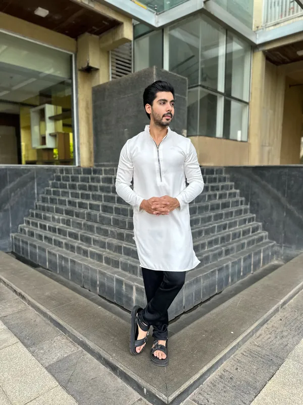 Zip_White_Kurta