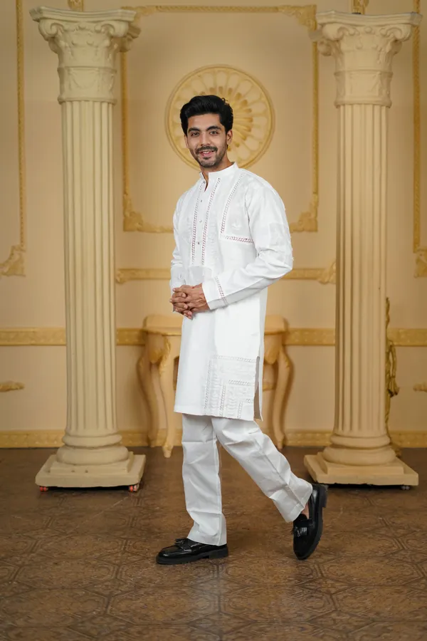 Box_Booti_Hand_Embroidered_Kurta_With_Pants