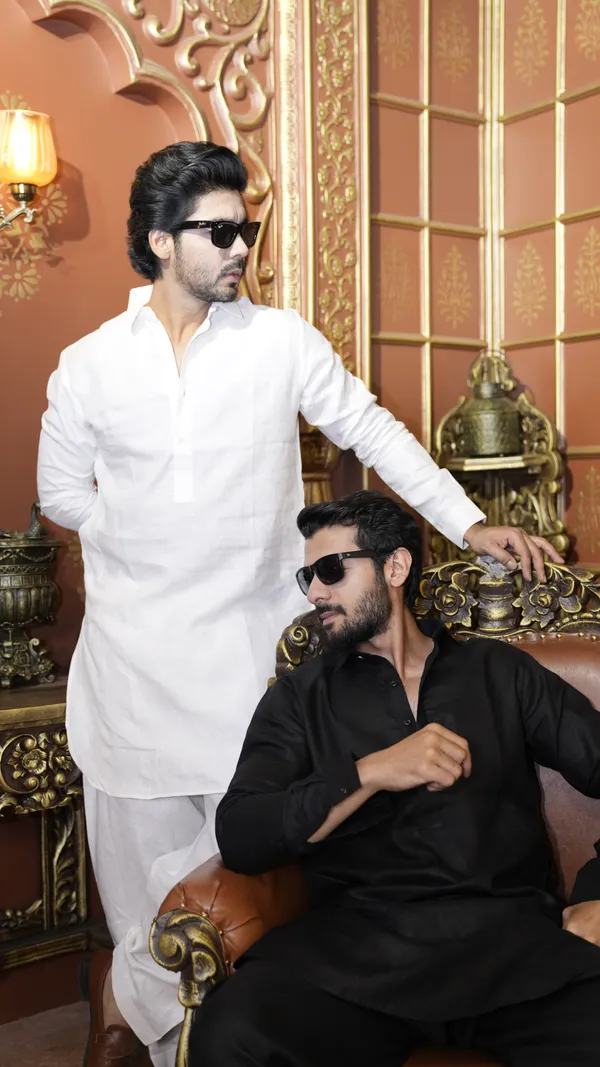 WHITE_LINEN_COLLAR_PATHANI_PLAIN_KURTA_SET