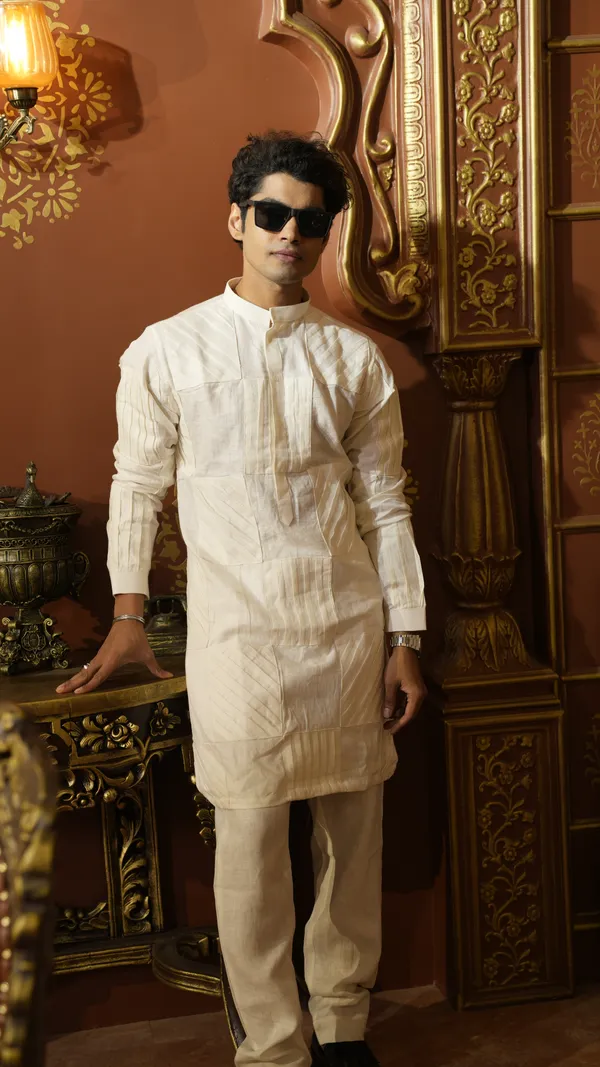 WHITE_LINEN_SOLID_PLEATED_REGULAR_FIT_DESIGNER_KURTA_SET