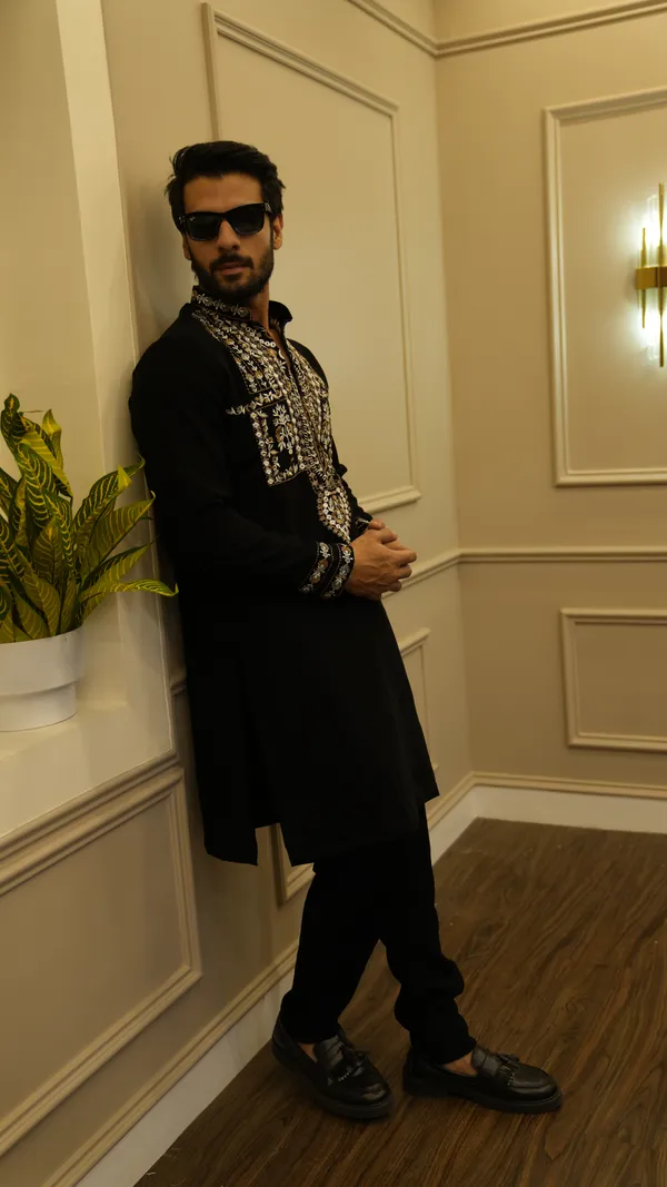BLACK_ARMANI_PRIMIUM__HEAVY_EMBROIDERY_MIROR_WORK_KURTA_SET