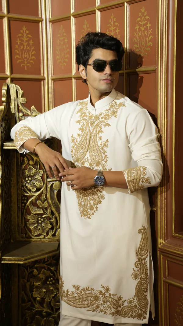 WHITE_ARMANI_WITH_KASHMIRI_HEAVY_WORK_KURTA_SET