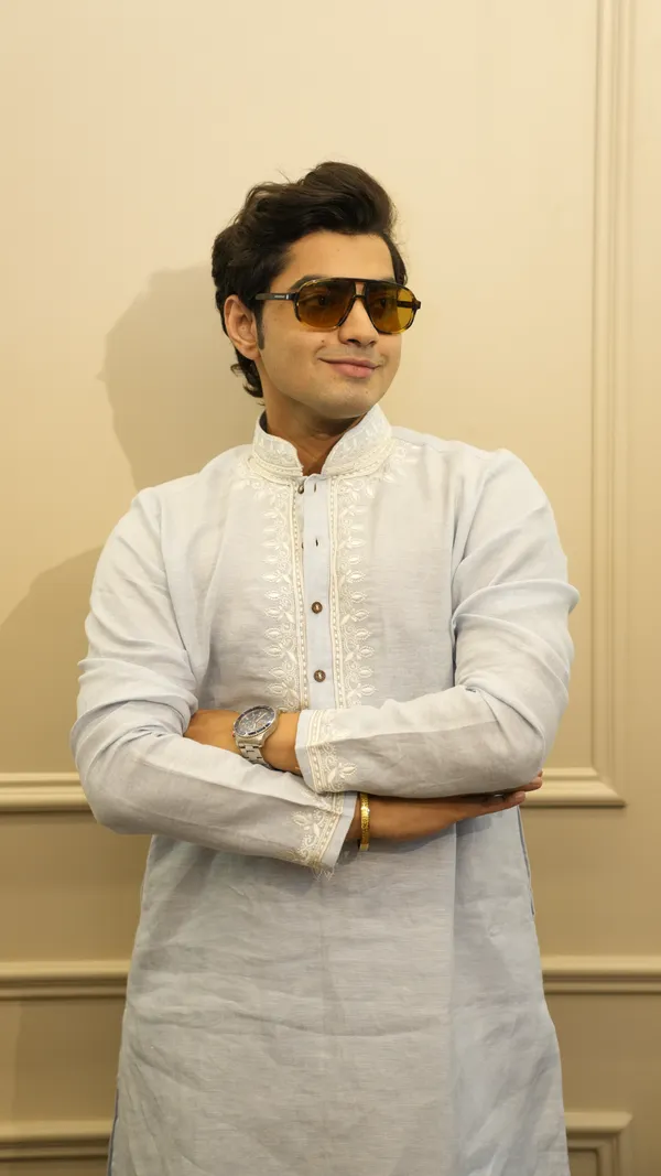 Light_Blue_Linen_Neck_Embroidery_Work_Kurta_Set