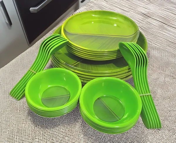 Green_36_Pcs_Melamine_Dinner_Set_Contains_6_Full_Plates,_6_Half_Plates,_12_Bowls_And_12_Spoons_|_Elegant,_Long-Lasting,_Durable,_Stylish,_Complete_Family_Dinnerware