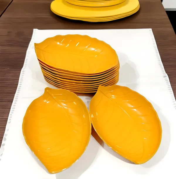 Yellow_Designer_Melamine_Snacks_Platters_Set_Of_12_-_Perfect_For_Dinner_Parties_And_Entertaining